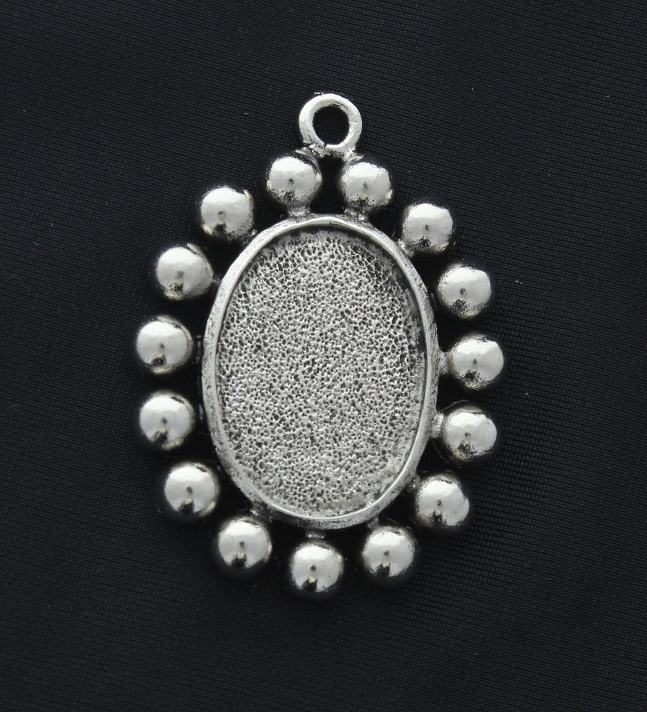 44mm Beaded Bezel Border Pendant, classic silver, pack of 3