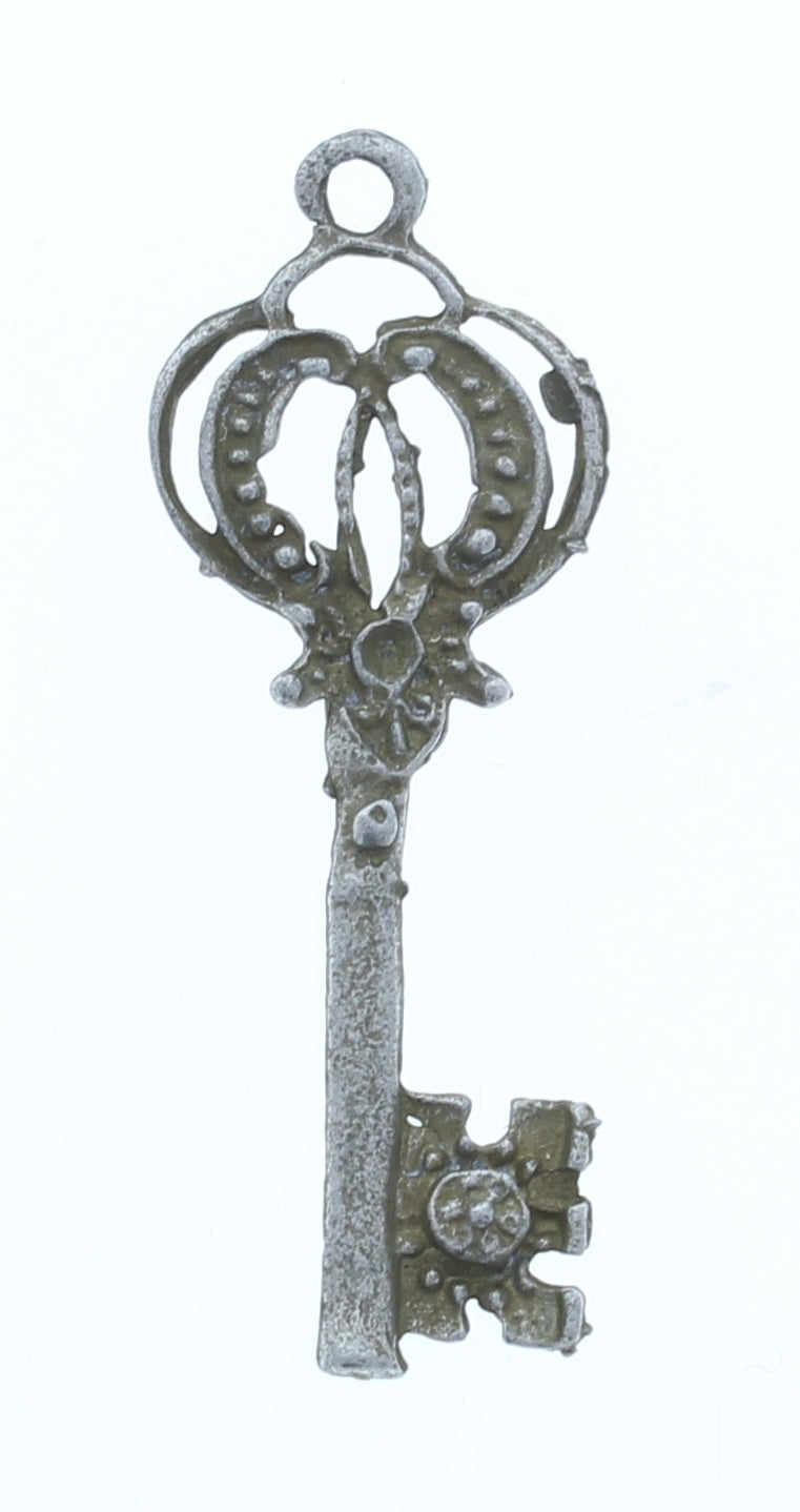 42mm Vintage Skeleton Key with Crown on Top, loop on top, antique silver, pack of 2