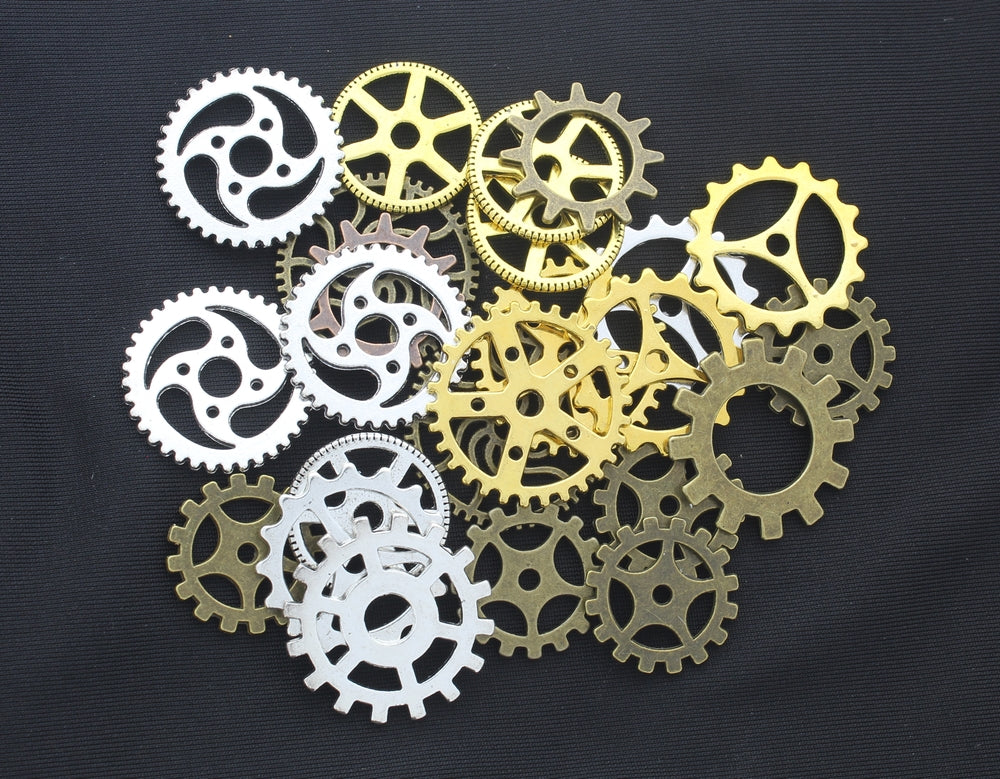 Steampunk Watch Parts Gears CogWheel Charm Assortment, Antique Gold & Silver Mix, Pack of 24