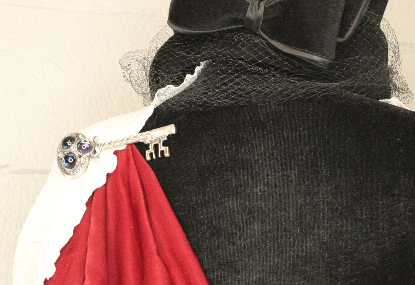 Key to the Veil – Ornate Brooch with Blue Gemstones, 36.2mm x 88.9mm, Made in USA