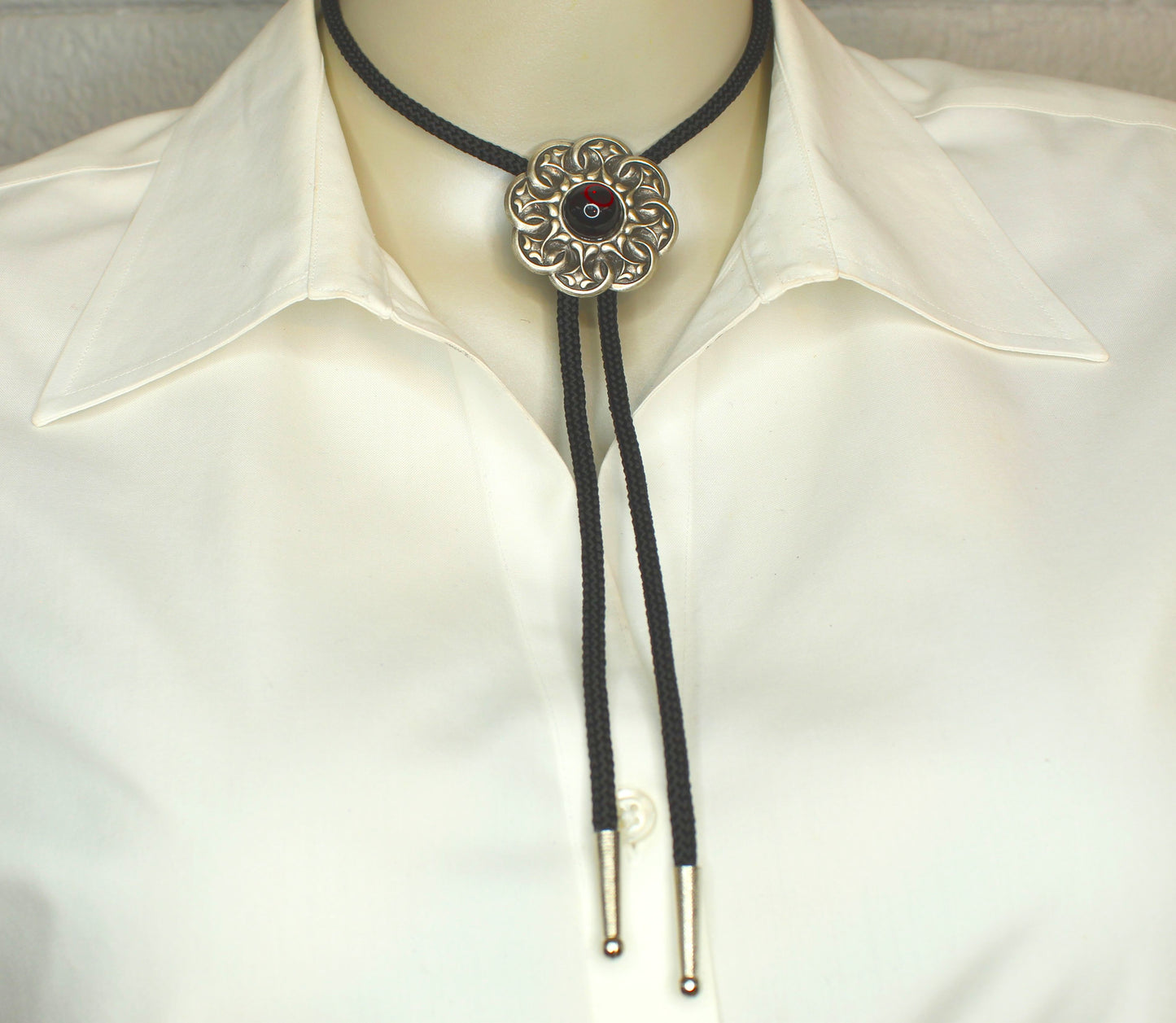Red Ember Bolo Tie – Ornate Silver with Central Stone, Made in USA, 43.5mm