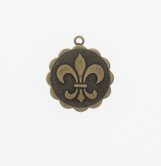 19mm Fleur De Lis charm, round, scalloped edge, with ring, antique gold, made in USA, pack of 6