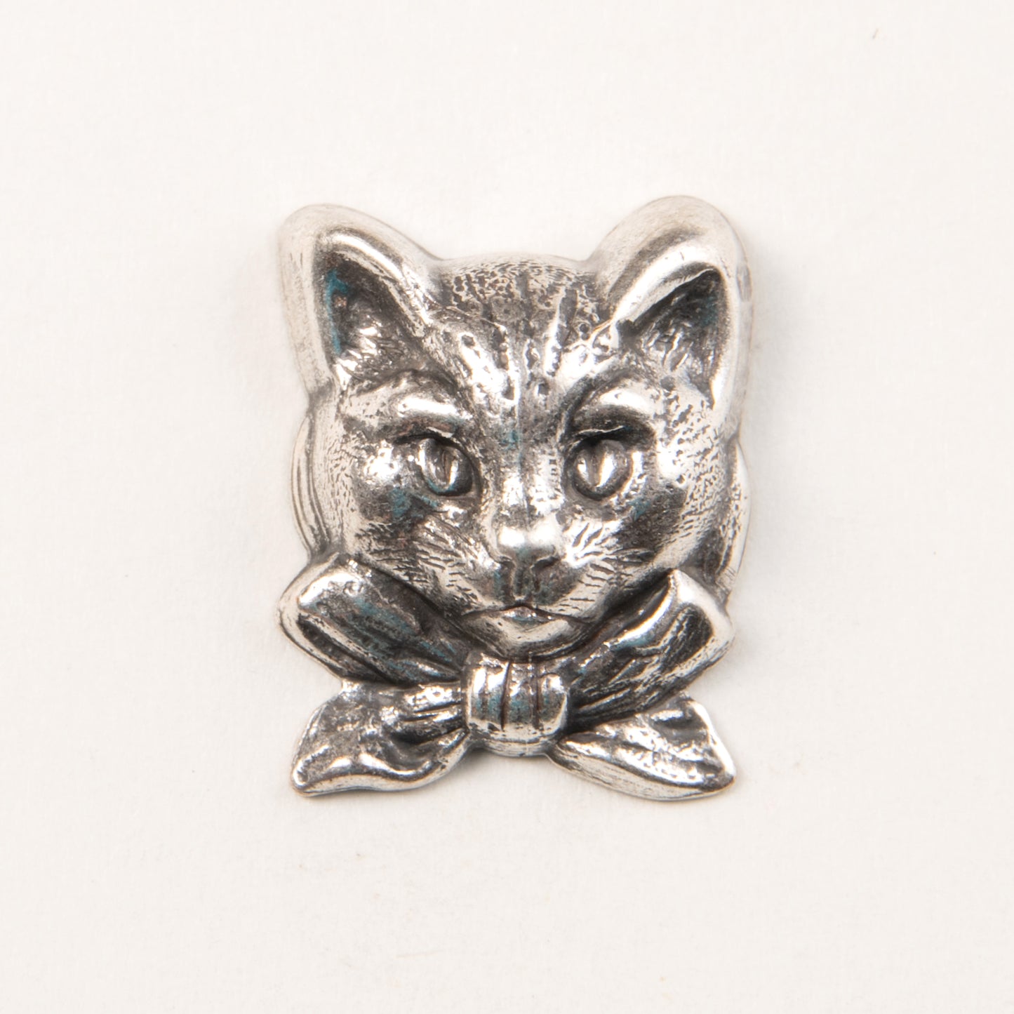 23x17mm Cat Face metal stamping, Antique Silver, Antique Gold, Classic Silver, pk/6