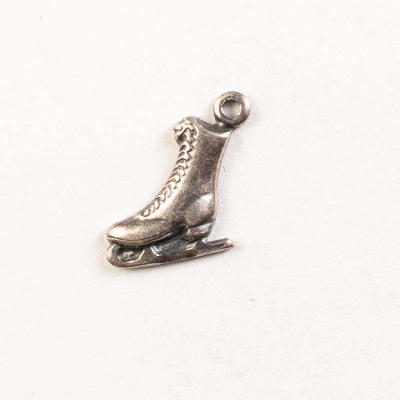 13x9mm Ice Skate Charms, Antique Gold, Classic Silver, pk/6