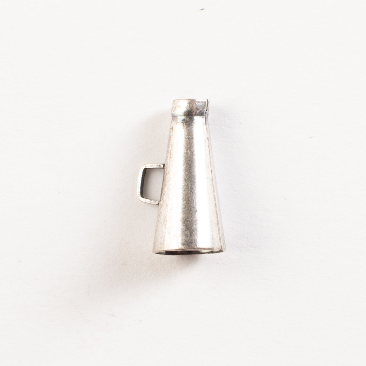 Antique Silver, Classic Silver Megaphone Charm, pk/6