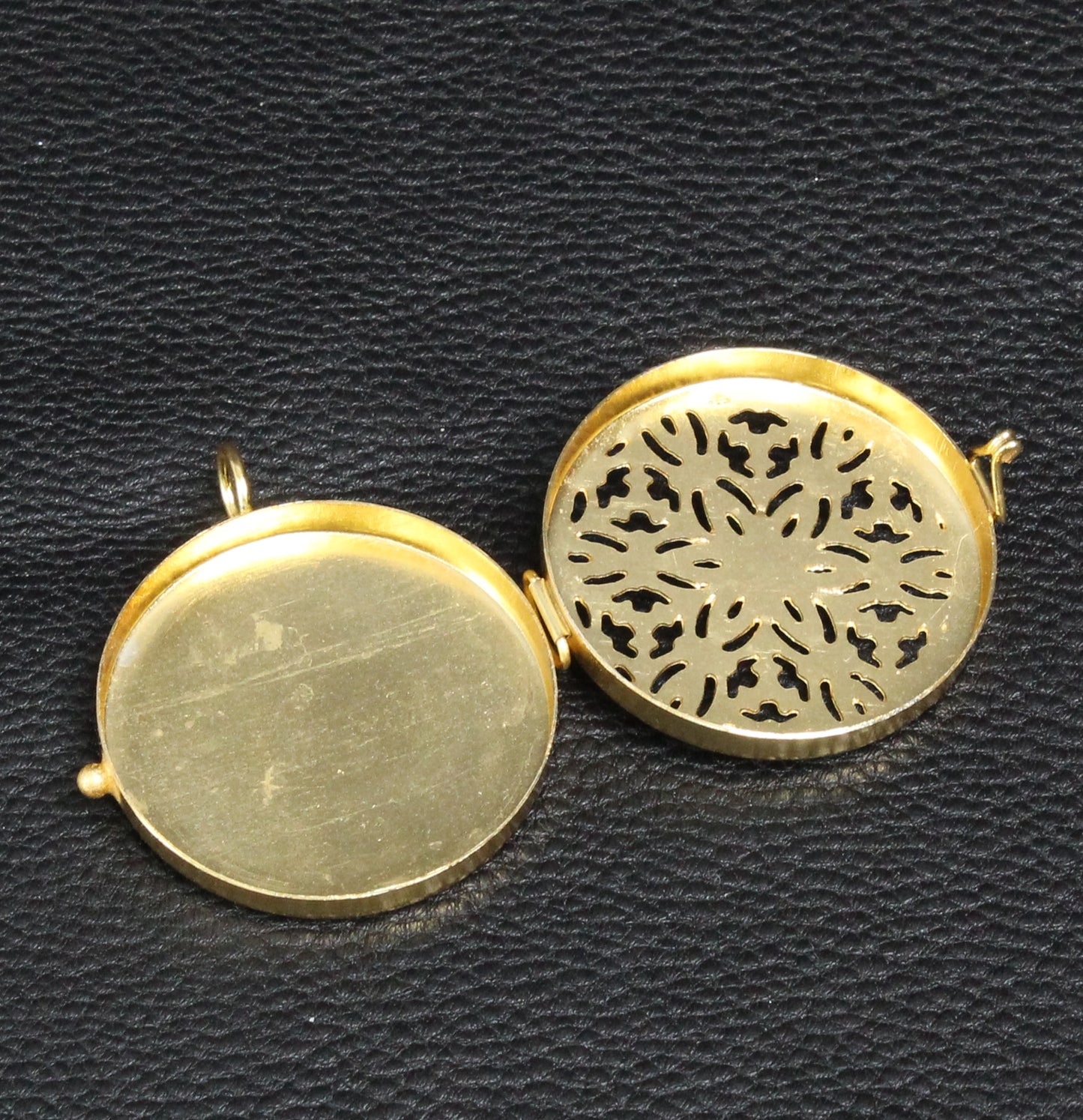 Filigree Pill Box Shadowbox Pendants, 2 ea