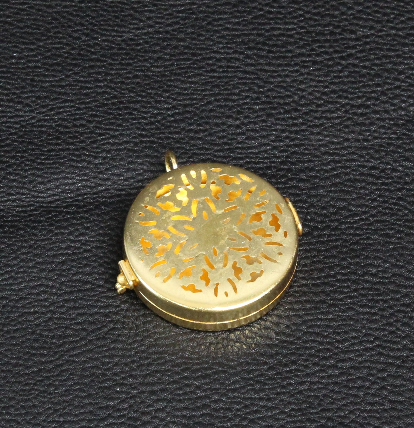 Filigree Pill Box Shadowbox Pendants, 2 ea