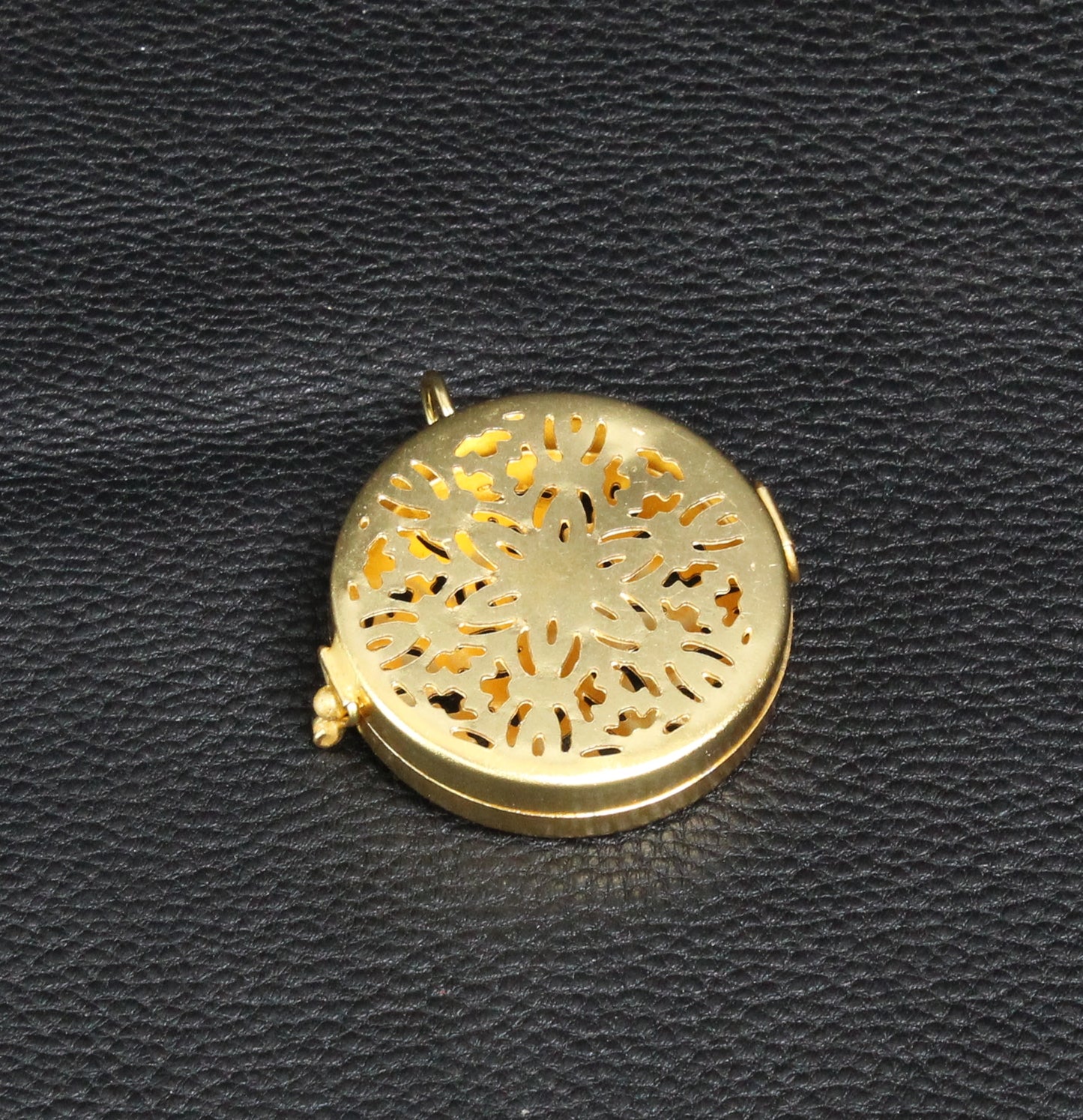 Filigree Pill Box Shadowbox Pendants, 2ea