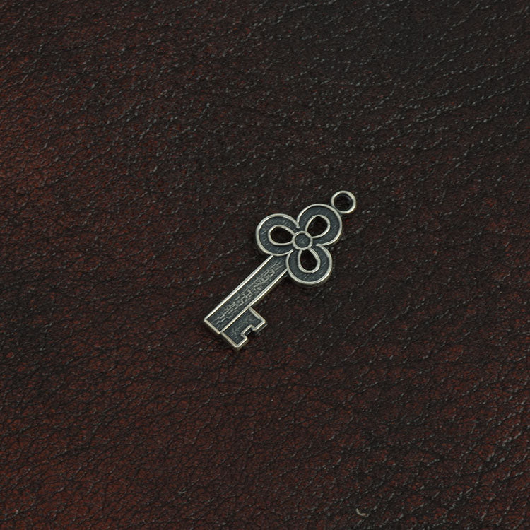 Skeleton Key, Vintage Classic Silver pk/6