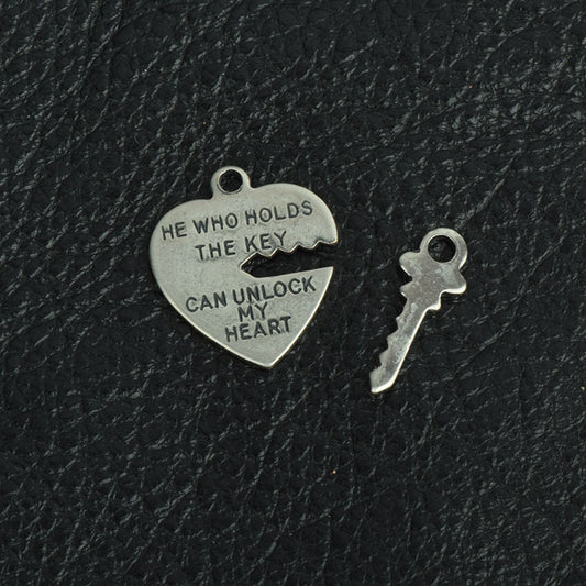 Key heart charm, 16mm Vintage Heart-n-Key Charm/Pendant, Antique Silver, pack of 6