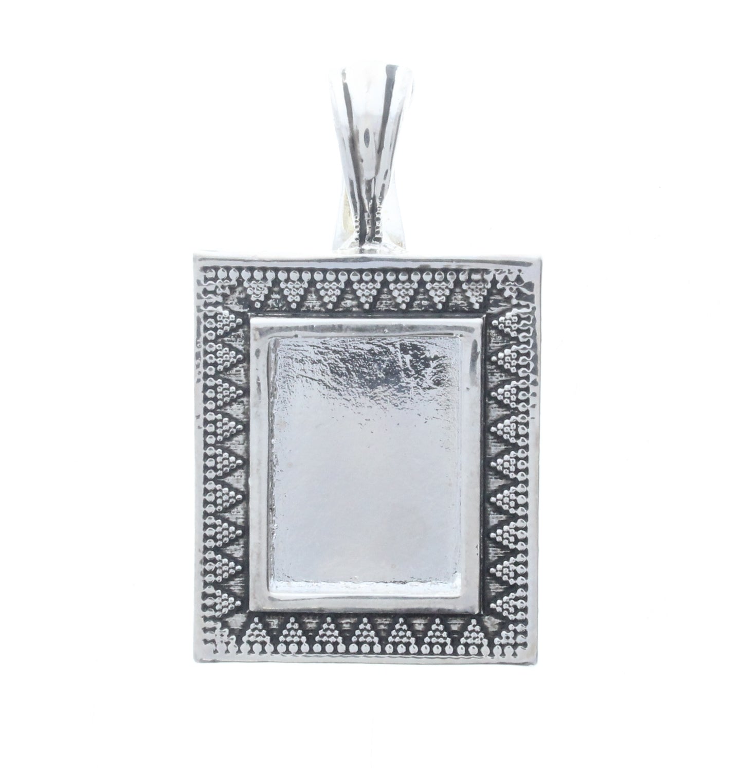 Metal Rectangle Pendant w/Magnetic Clasp, ea