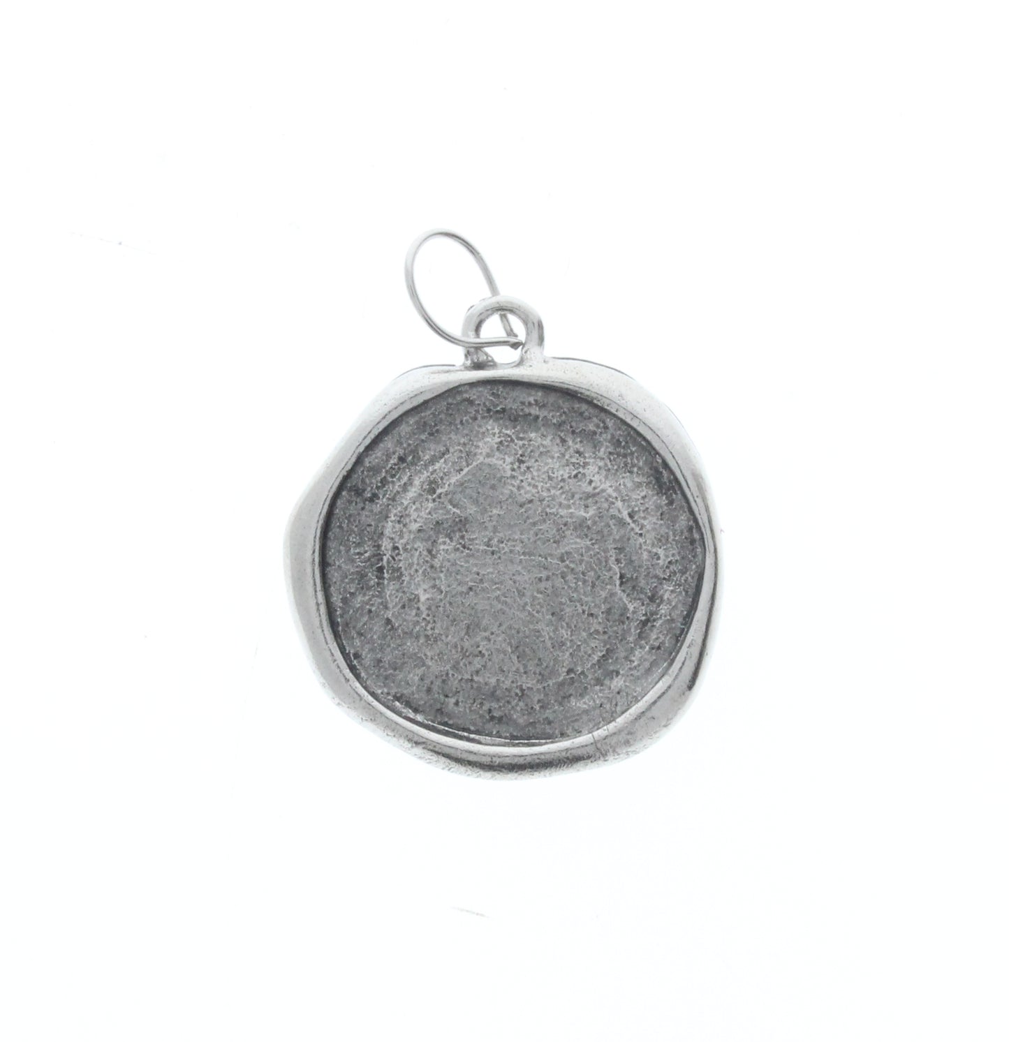 Circle Seal Pendant w/Loop, ea