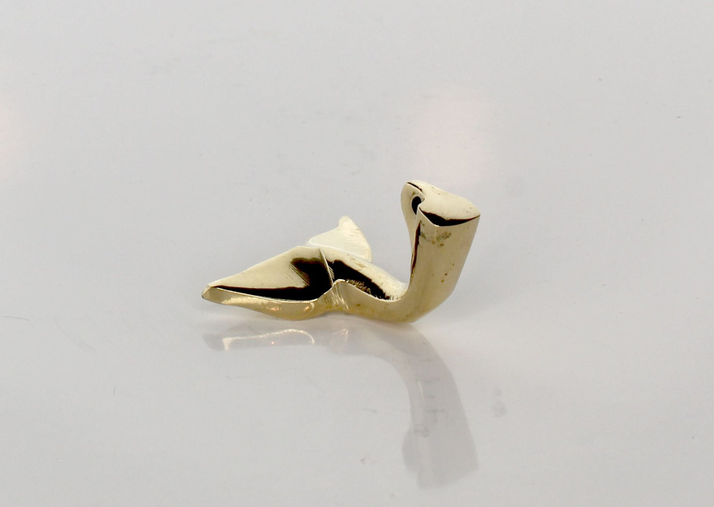 36mm x 30mm Fluke Pendant, each