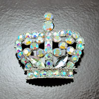 2.15" Crystal AB Crown Pendant AB, Magnetic Bail Clasp