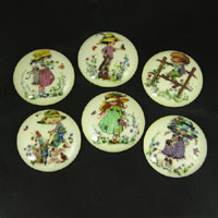 34mm Round Vintage, Flower Girl Cabochon, Vintage Holly Hobbie, set of 6