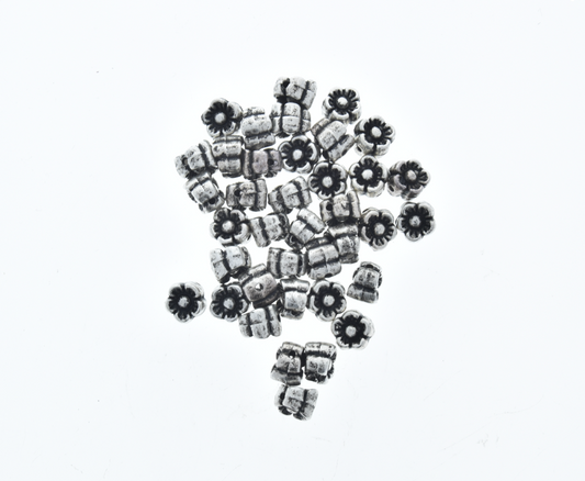 8x6mm Vintage Flower Beads, Classic Silver side-drilled, 12in strand