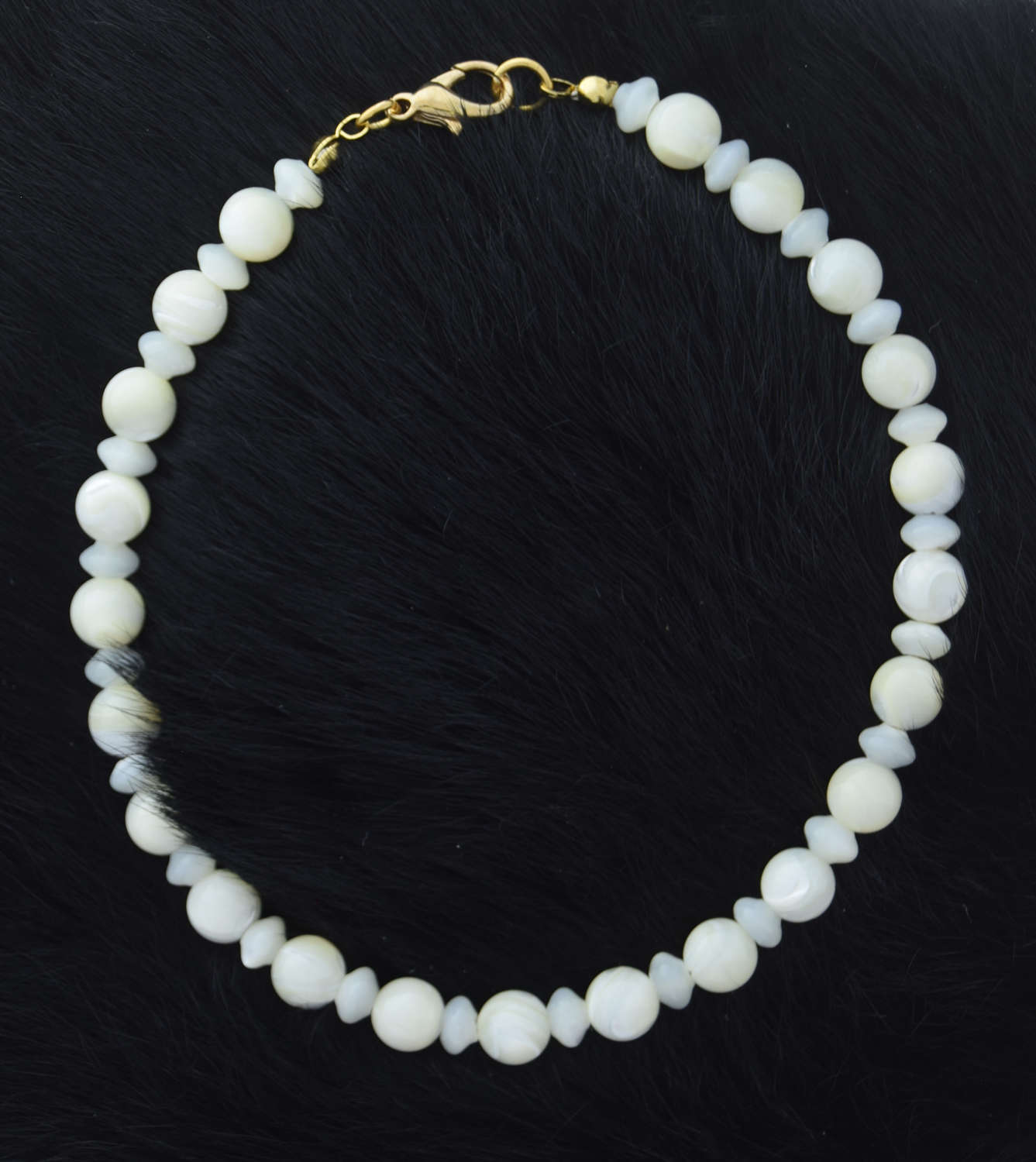 Mother of Pearl Bead Necklace, 8mm pearls, 18" or 24", made to order, Each