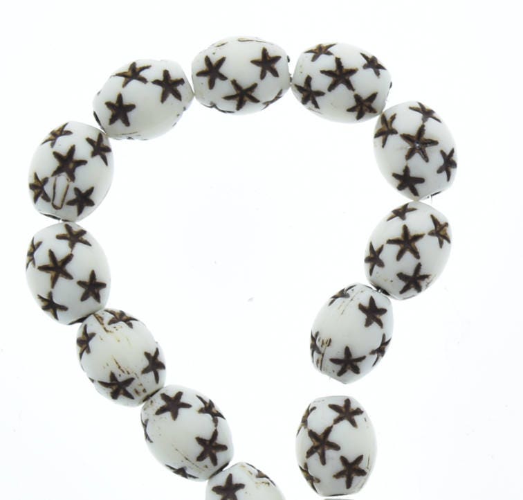 White with Black Star Beads, 10mm x 13mm Oval, Vintage Lucite, 23 Beads (8744.07)