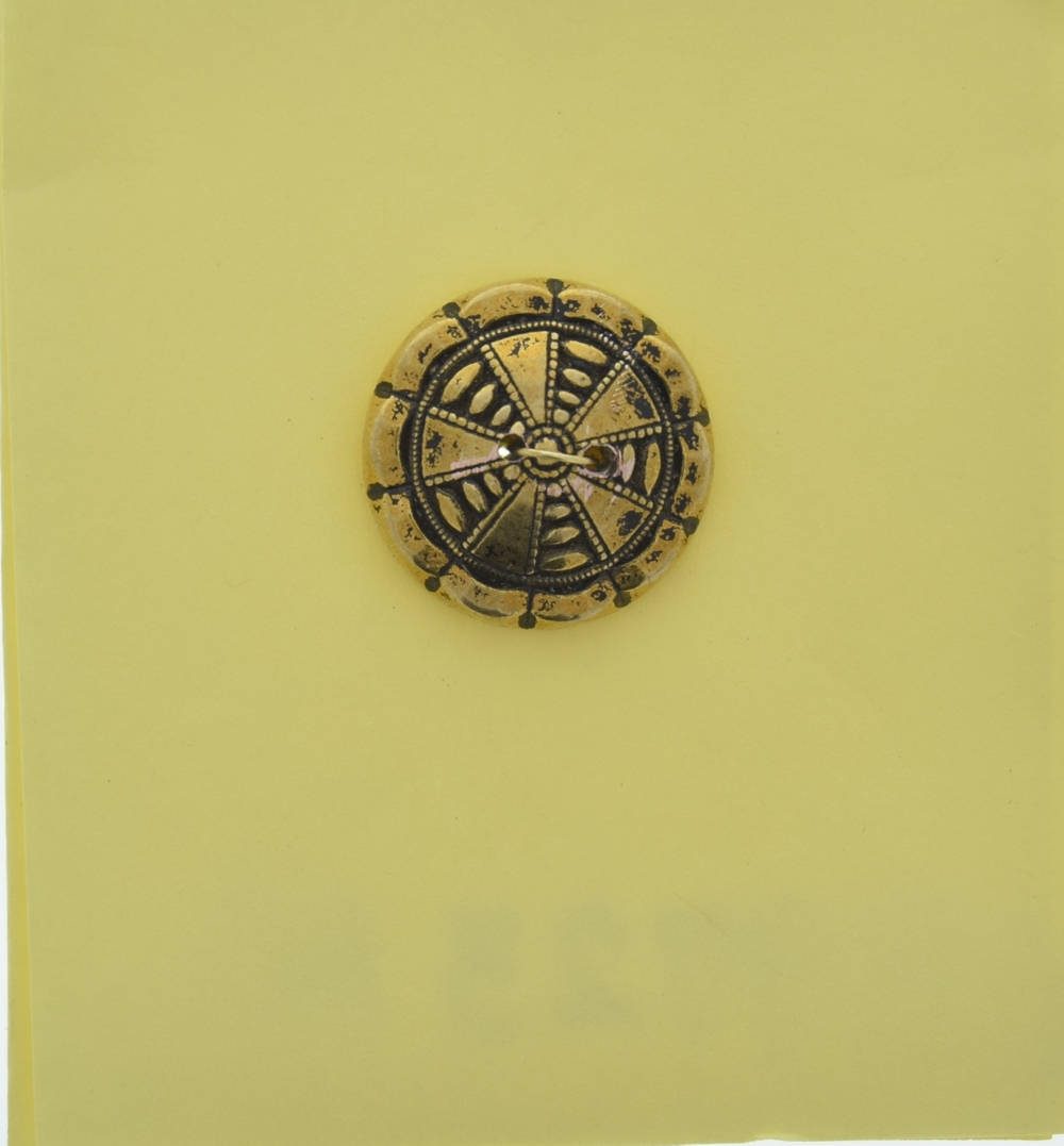 Vintage Button, 2 hole, 23mm, antique gold plated, made in Germany, pack of 4