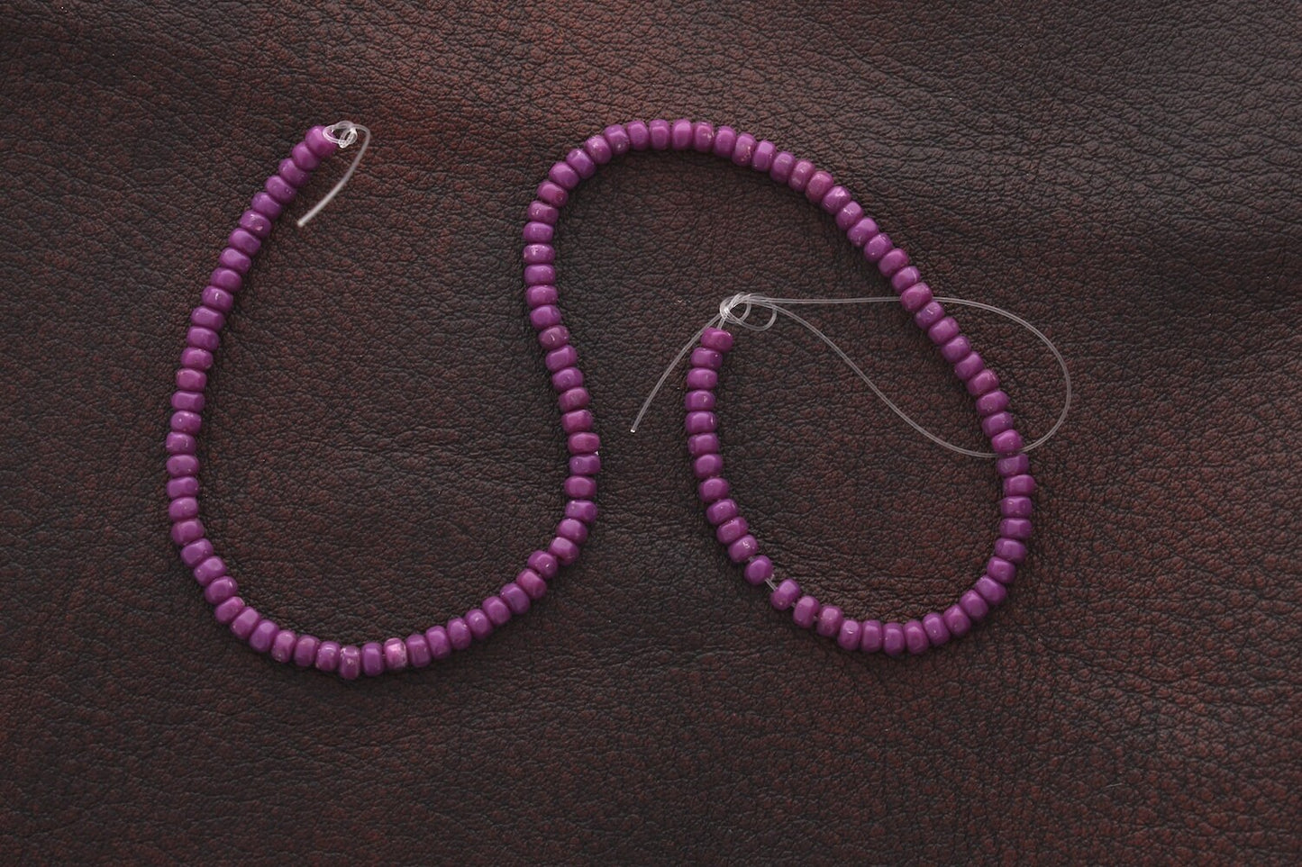 Purple Acrylic Pebble Beads 4mm, 1 strand
