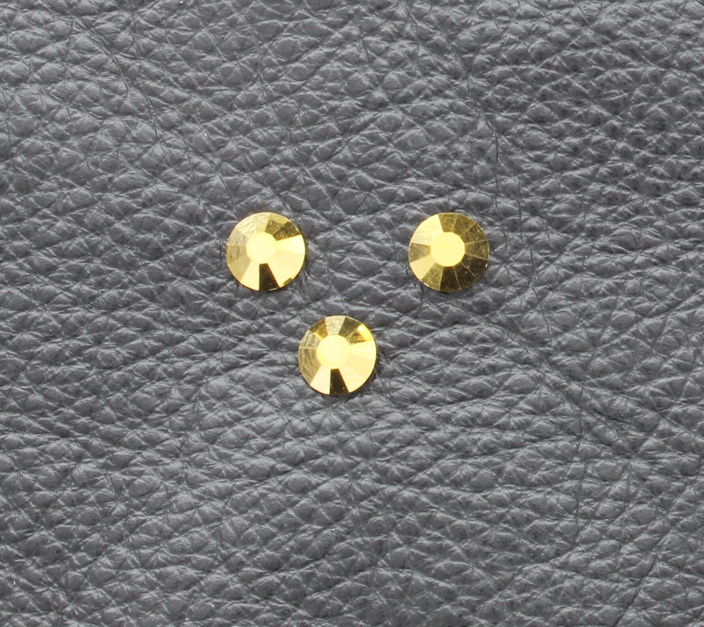 Flat Back 6mm Silver Round Faceted Czech Crystal, 6 each 06501/ AU Gold plated