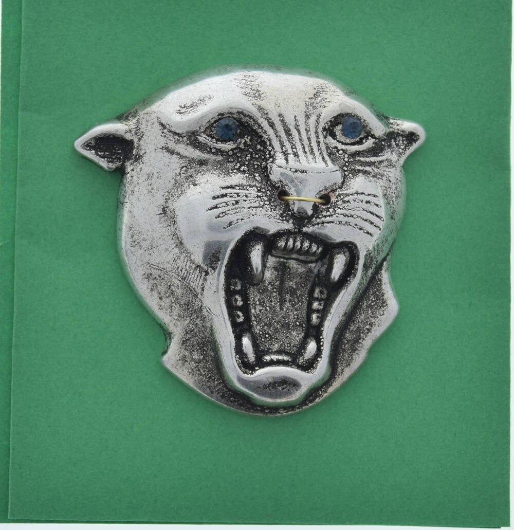 Cougar Panther Wildcat Vintage Button, 2 hole, 40mm, antique silver plated antique, Made in Germany, pack of 2