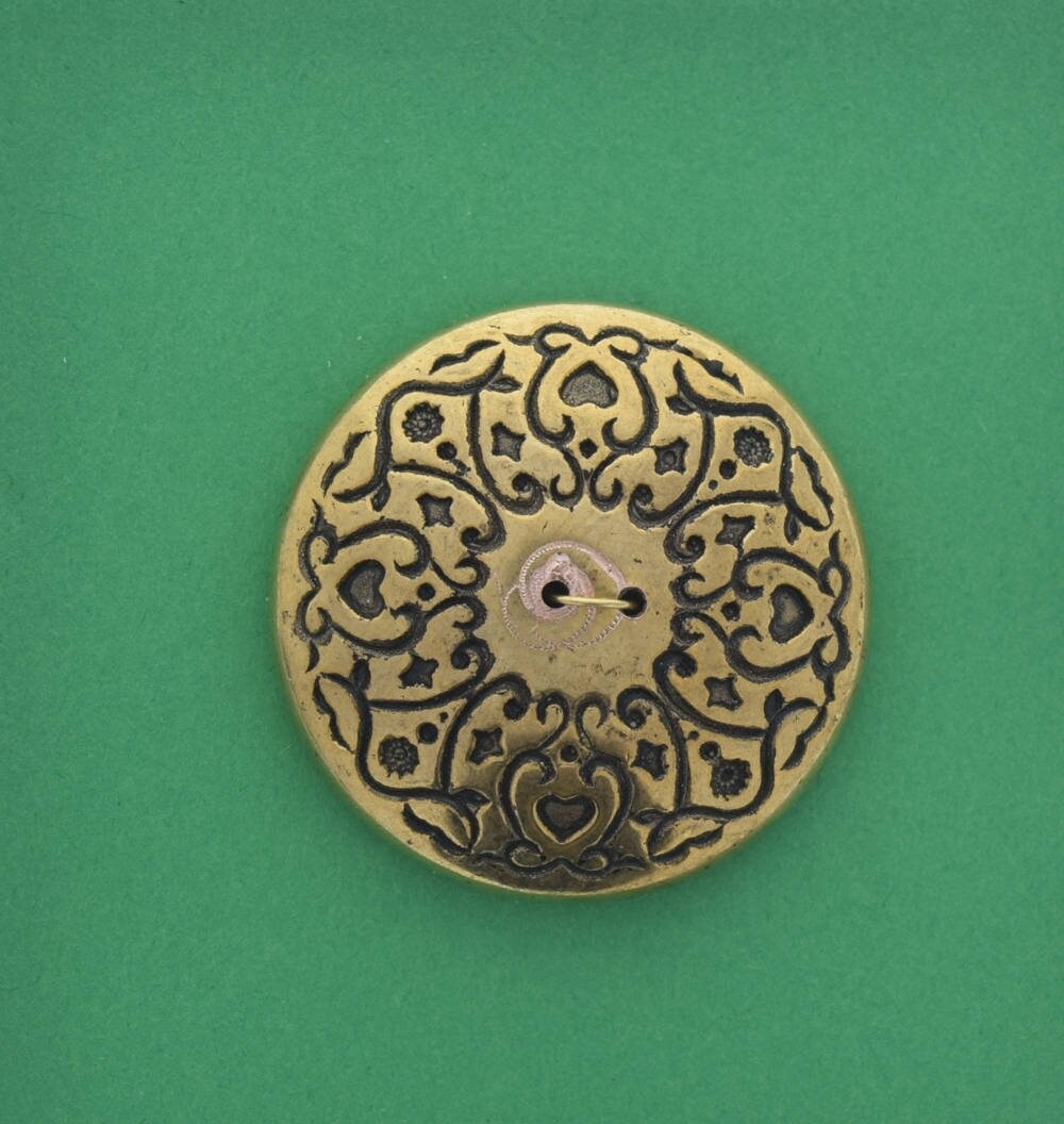 Vintage Round Button, 2 hole, 35mm, antique gold plated, made in Germany, pack of 4