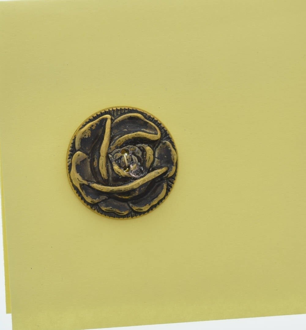 Vintage Button, 2 hole, gold plated antique plated, made in Germany, pack of 4