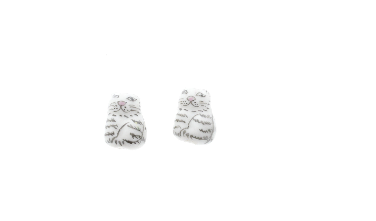 Cat Ceramic bead , 18mm x 13mm x 11mm depth. pack of 2
