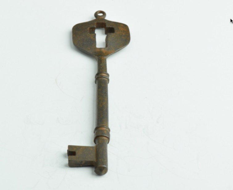 Rustic Skelton Keys 100mm Rustic Cross Keys Pendant Charms, 05421RU, 2 each