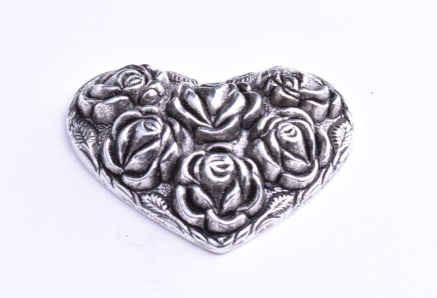 41x35mm Antiqued Silver  Heart w/Roses, Flatback Ea