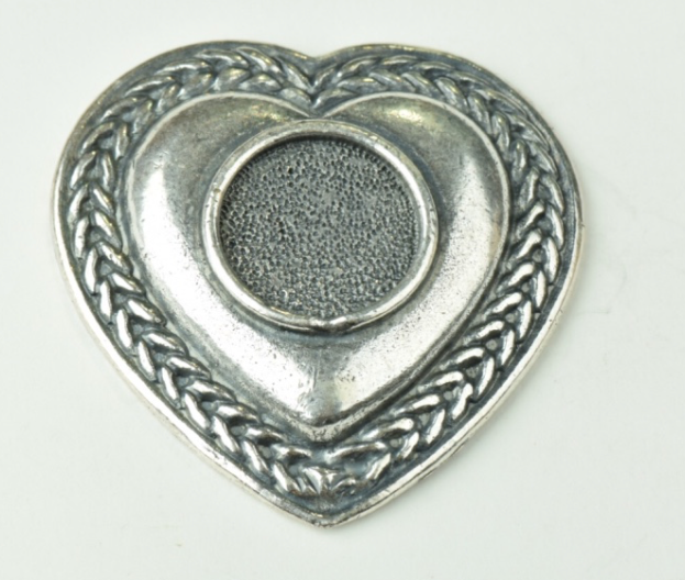 40mm 3d Metal Heart Pendant, cast with bezel, each