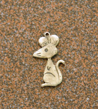 13x23mm Mouse Charm, Antique Silver, pk/6