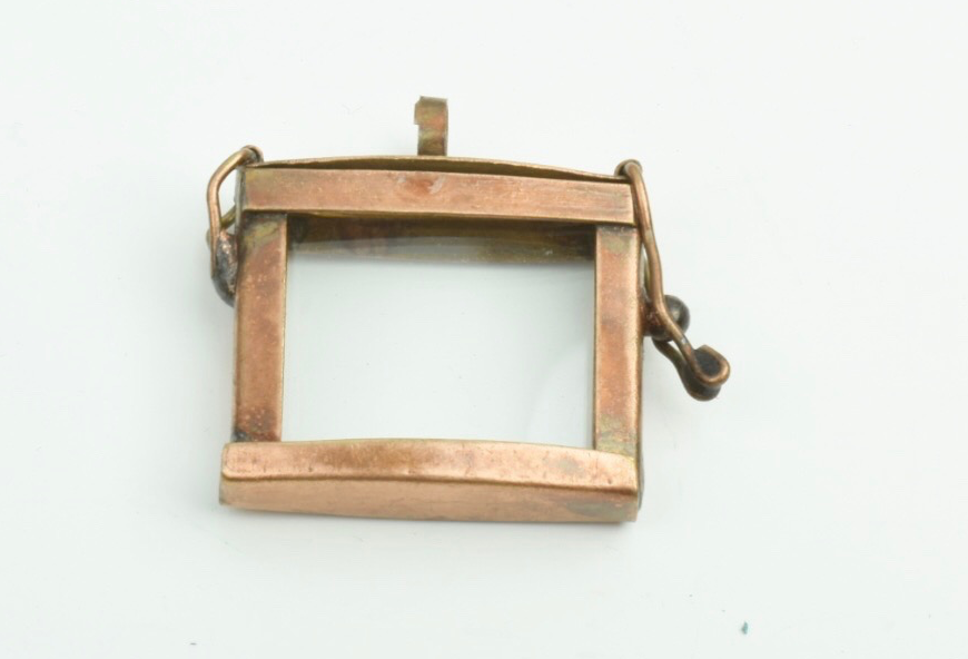 Locket top open Vintage copper finish , sold 2 each per package