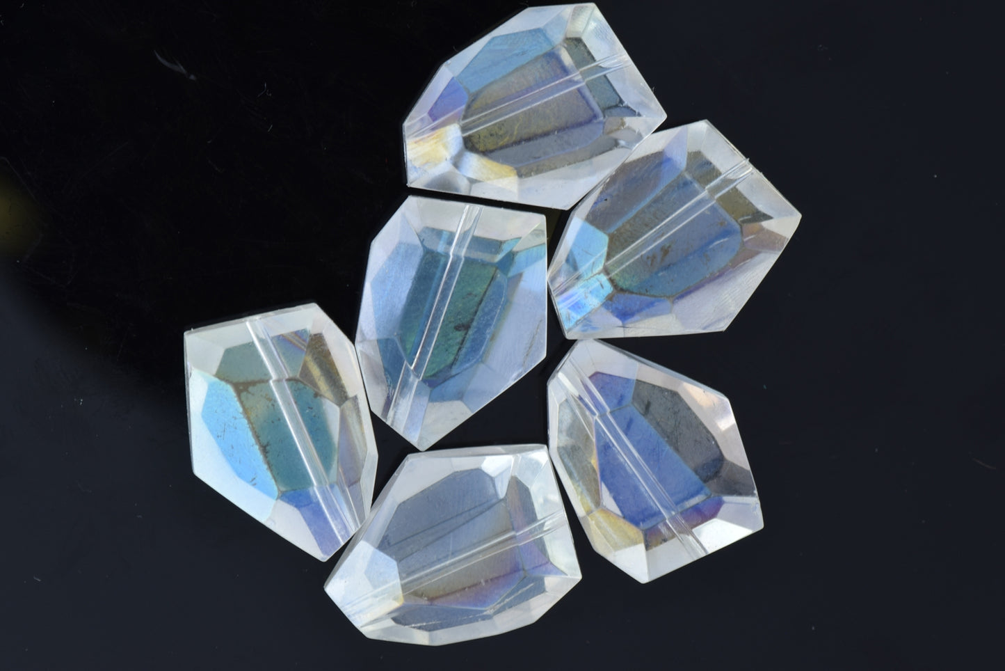 20x25mm Faceted Nugget Fire-n-Ice Crystal, strand