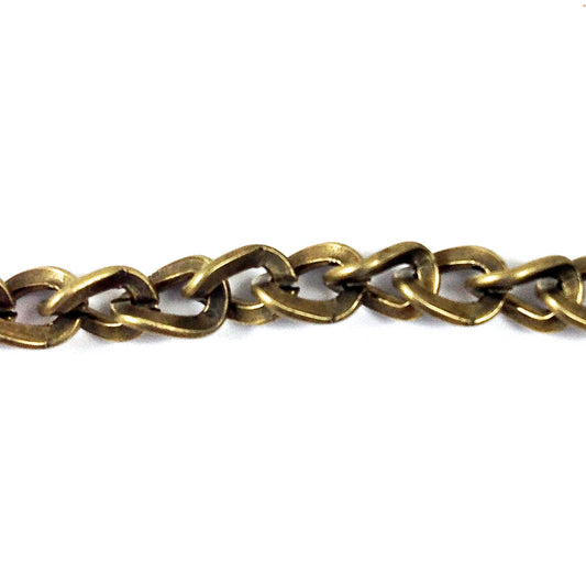 7.5mm  Vintage Brass Hammered Curb Chain, 10 foot spool