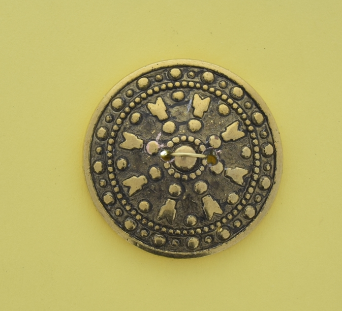 button 32mm Antique Gold Finish Viking Norse Celtic SHIELD, each