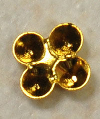 4-cup setting for 3mm Chatons, Gold, pk/6