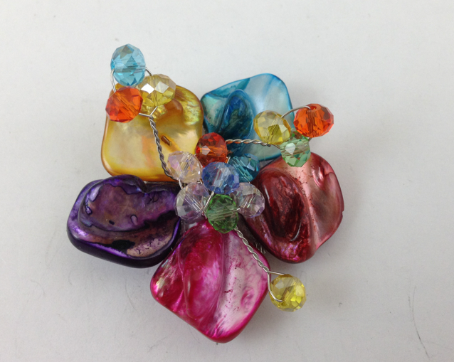 Dyed Pearl Custer Brooch wire formed