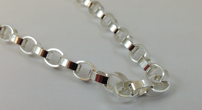 8mm x 6mm Chain, Smooth Silver Rolo Chain, flat link, 10' Spool