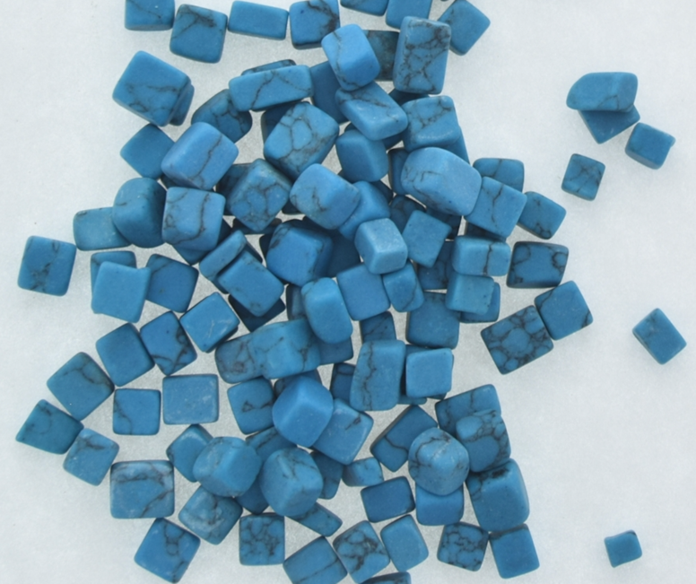 Imitation Turquoise Chips with no Holes, oz