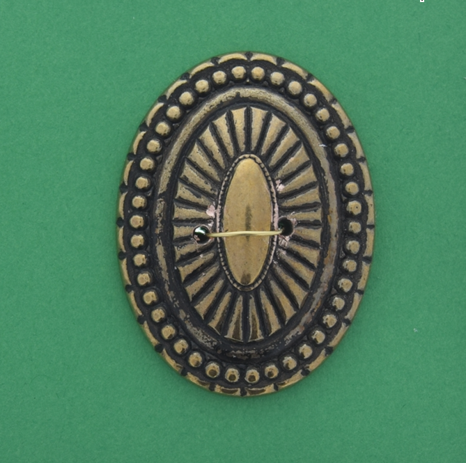 40mm Antique Gold Oval Concho, 3 per pack