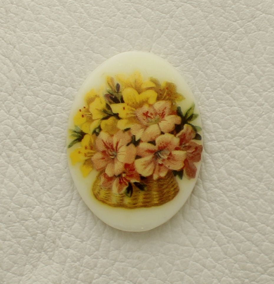 40mm x 30mm Yellow Floral Basket Cabochon, Pack of 3