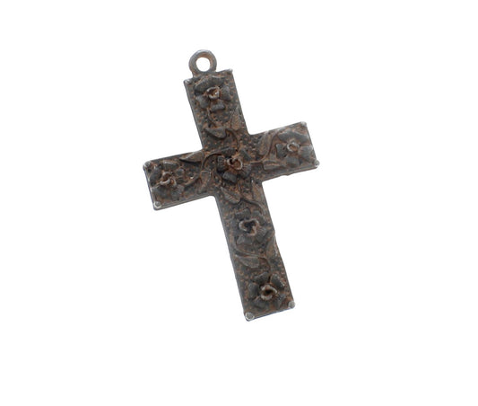 61mm x 38mm Rustic Garden Cross Pendant, each