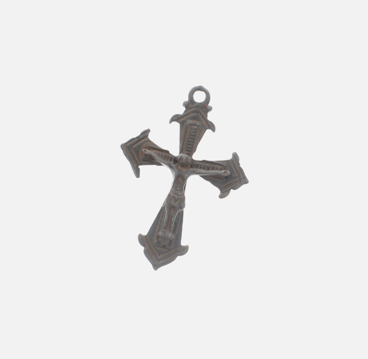 42mm x 29mm Antique Crucifix Pendants – Set of 2