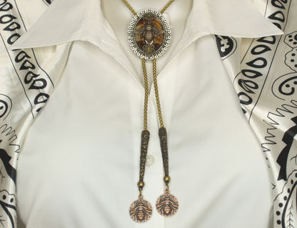 Queen’s Work Bolo Tie, Made in USA, 46.2mm x 55.5mm