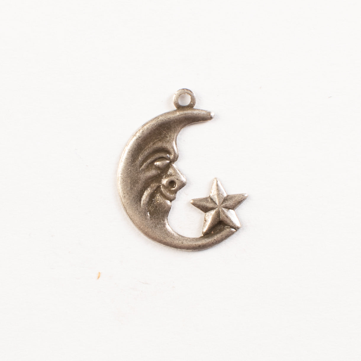 28mm Moon and Star Charm, facing Right, Antique Silver, pack of 6