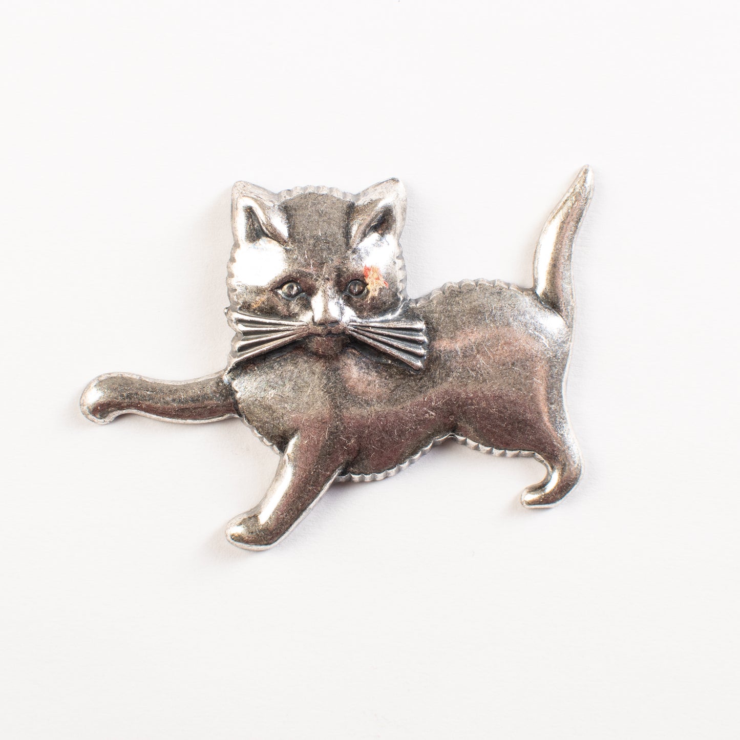 55x35mm Prancing Cat Charm, Classic Silver Metal Stamping, pk/6