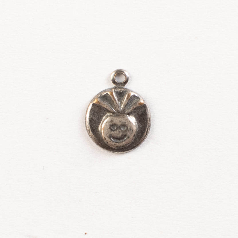 11x9mm Smiley Face Charm, Antique Gold, Classic Silver, pk/6