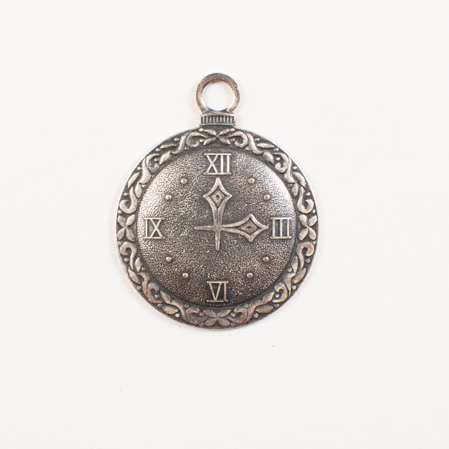 36x45mm Antique Silver, Classic Silver Finish Clock Face Charm, pk/6